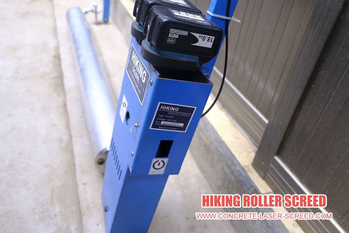 Battery roller screed